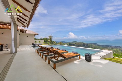 Magnificent New Boho style 4 bed Ocean view villa