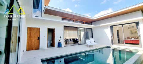 Brand New 4 bed pool villa in the center of Bang Rak