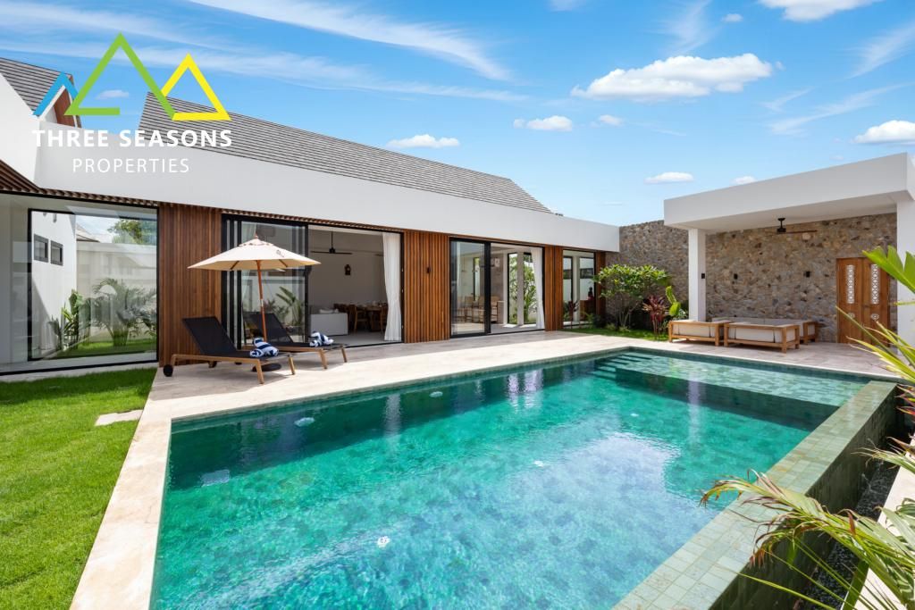 Modern Balinese 3 bed Pool Villa Steps Away From The Beach – Koh Samui