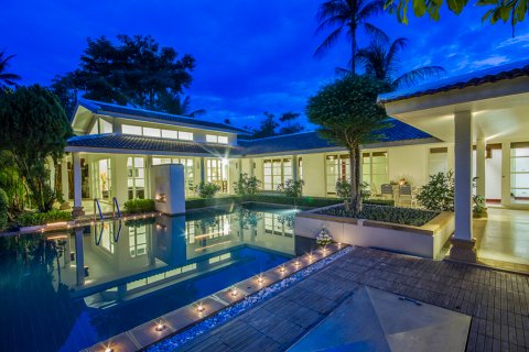 Great garden villa for sale koh samui