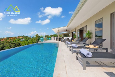 Luxury 5 bed Sunset/Ocean view villa