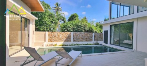 Brand New 4 bed pool villa in the center of Bang Rak