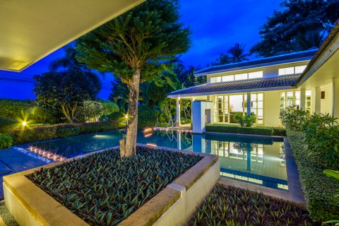 Great garden villa for sale koh samui