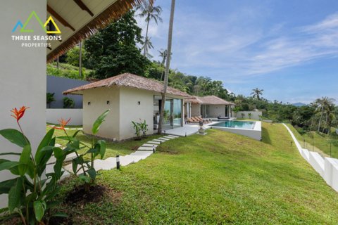 Magnificent New Boho style 4 bed Ocean view villa