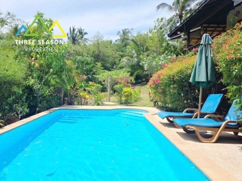 Traditional Thai pool villa, pool villa for sale, Thai villa for sale, Thai villa Koh Samui