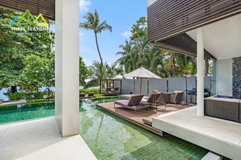 Absolute 3 Bed Beach Front Pool Villa in Bang Por