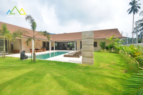 Massive and Samui's Best Constructed 3 Bed Pool Villa in Lamai