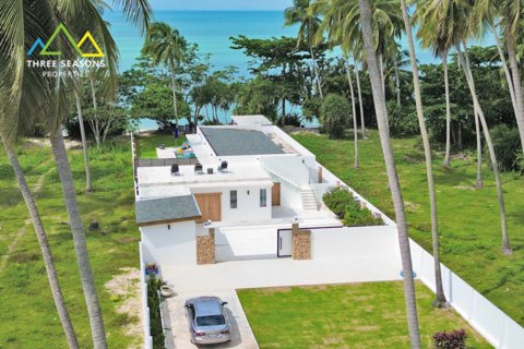 Beach Front Villa for Sale in Ko samui