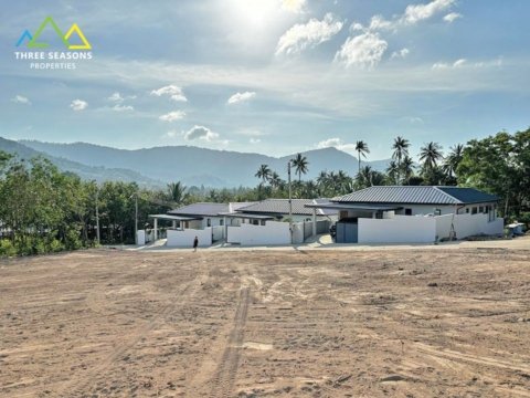 800sqm for sale with a beautiful mountain view in Koh Samui