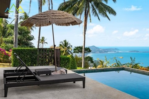 Exquisite Balinese-Style Villa in Chaweng Noi, in Koh Samui