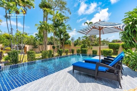 Charming 3beds pool villa with garden in Koh Samui.
