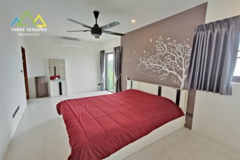 5 bedrooms sea view villa with an easy access in Chaweng Noi, in Koh Samui