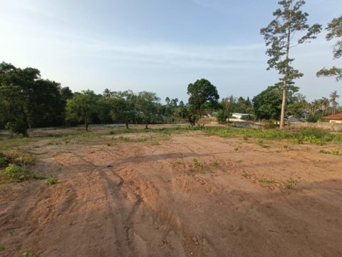 Great location, flat land, perfect for a development in Koh Samui