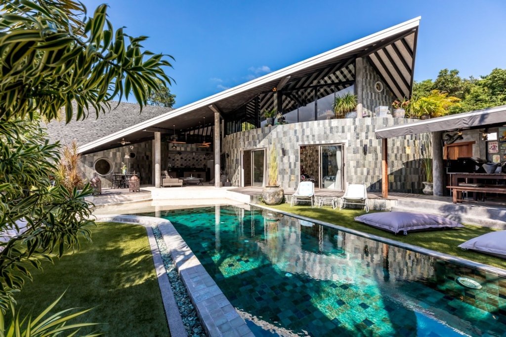 Bali Style villa for sale koh samui